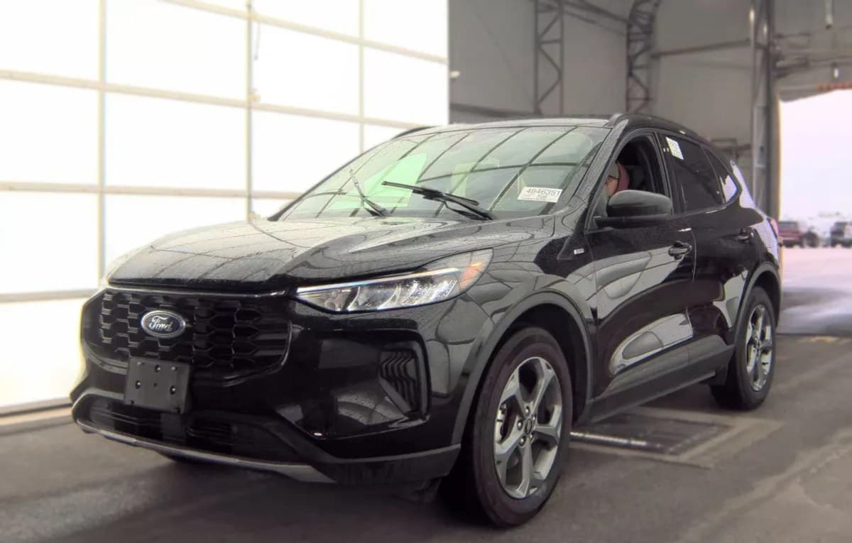 2025 FORD ESCAPE ST-Line 2