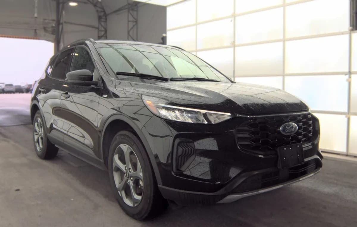2025 FORD ESCAPE ST-Line 4