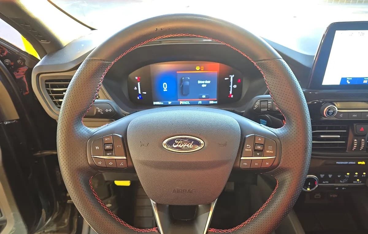 2025 FORD ESCAPE ST-Line 7
