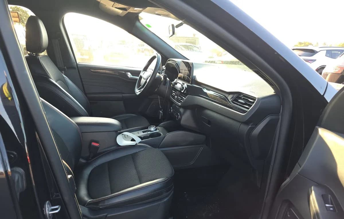 2025 FORD ESCAPE ST-LINE 5