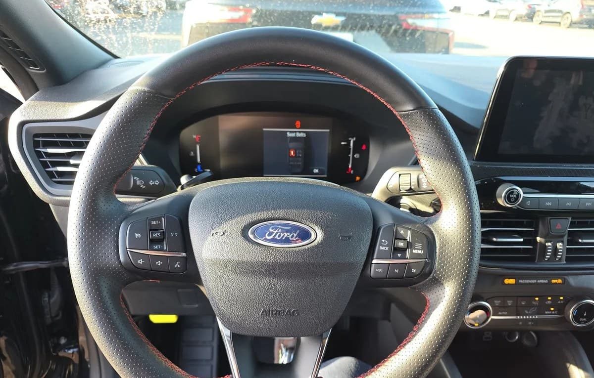2025 FORD ESCAPE ST-LINE 7