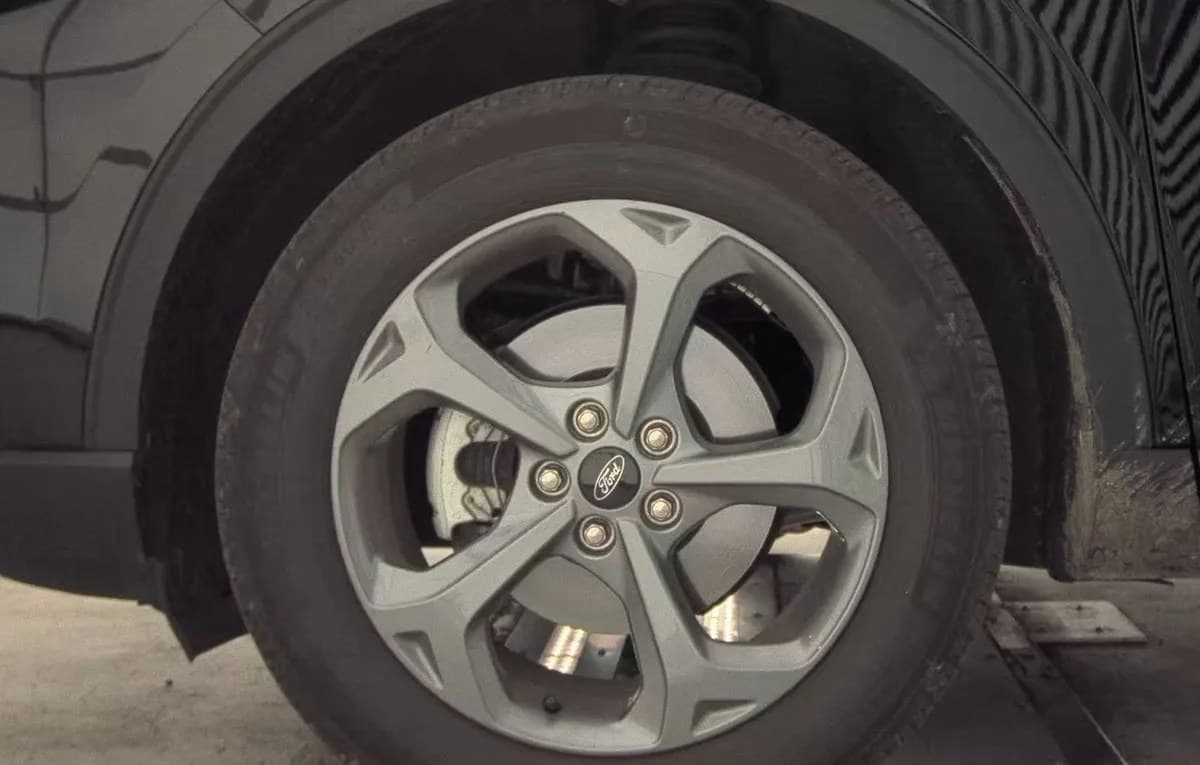 2025 FORD ESCAPE ST-LINE 6