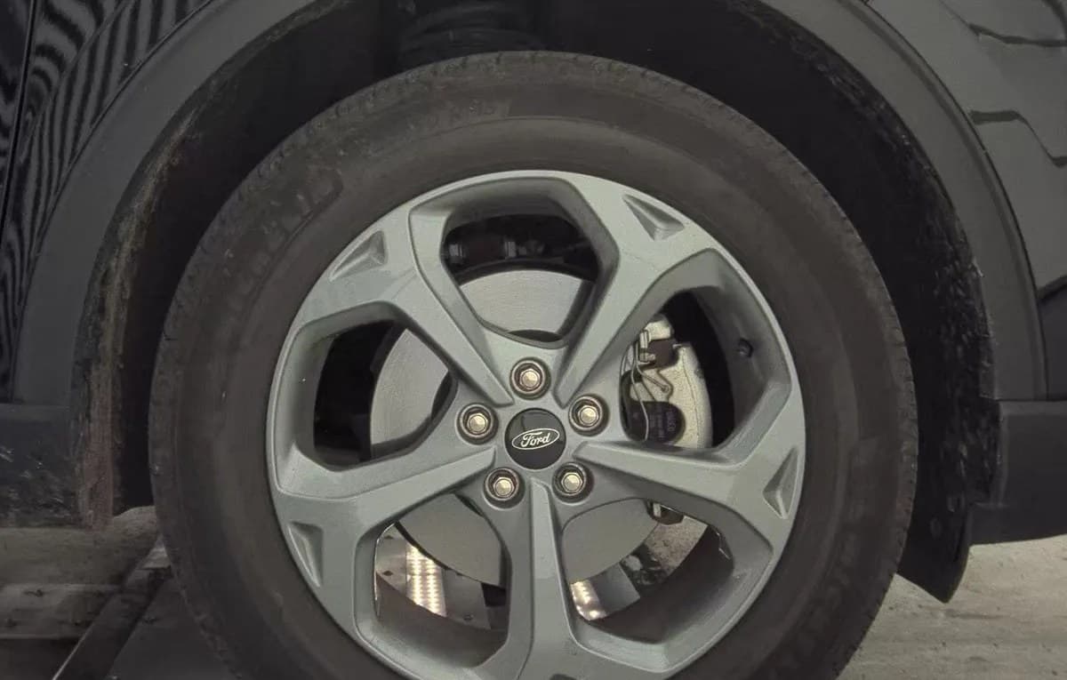 2025 FORD ESCAPE ST-LINE 7