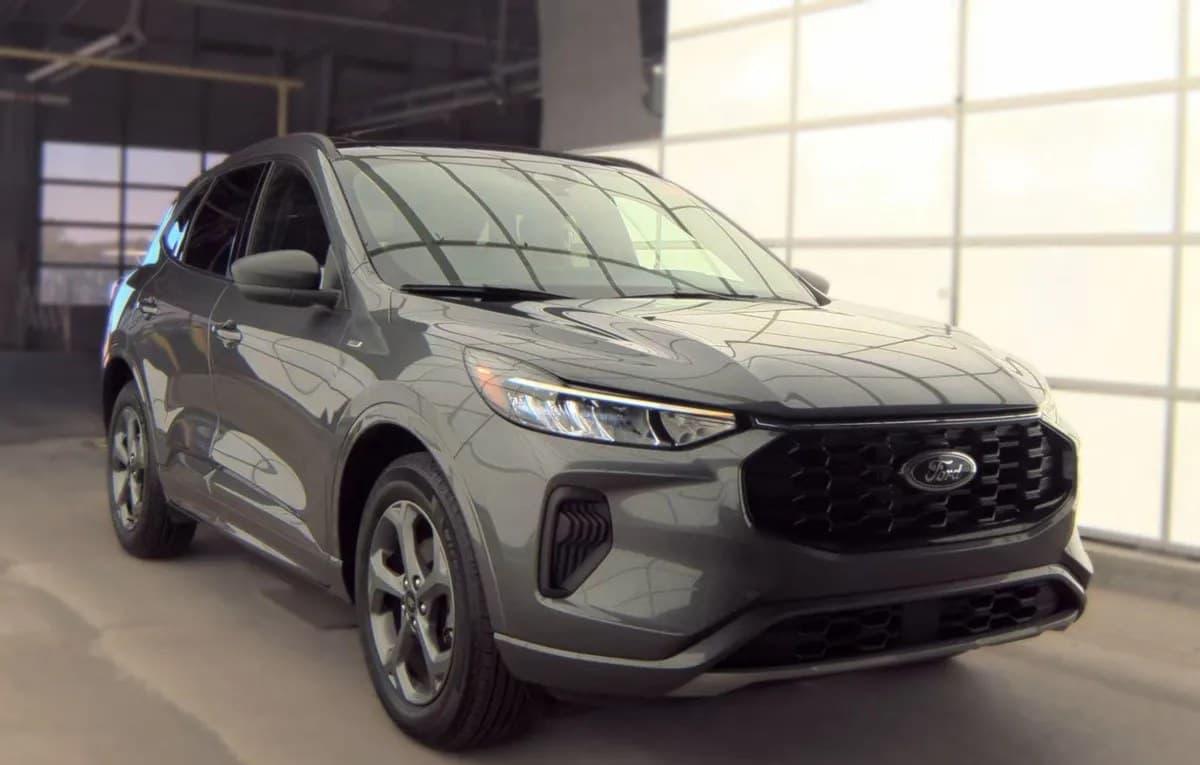 2024 FORD ESCAPE ST-Line 4