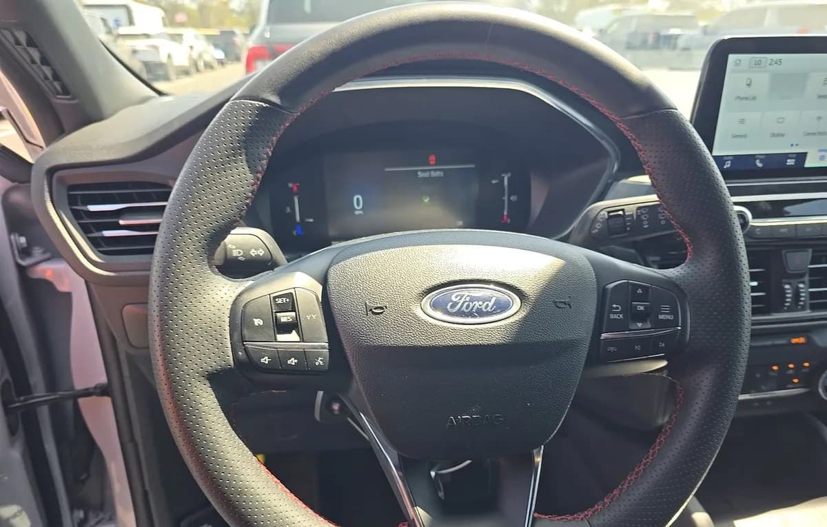 2025 FORD ESCAPE ST-Line 7
