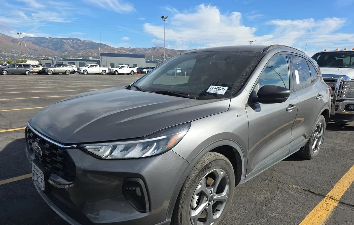 2025 FORD ESCAPE ST-LINE 2