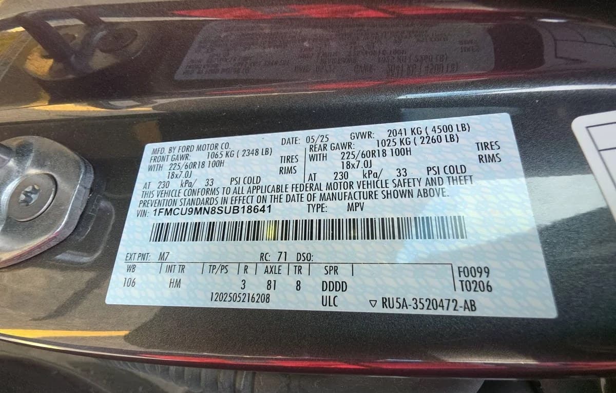 2025 FORD ESCAPE ST-LINE 7