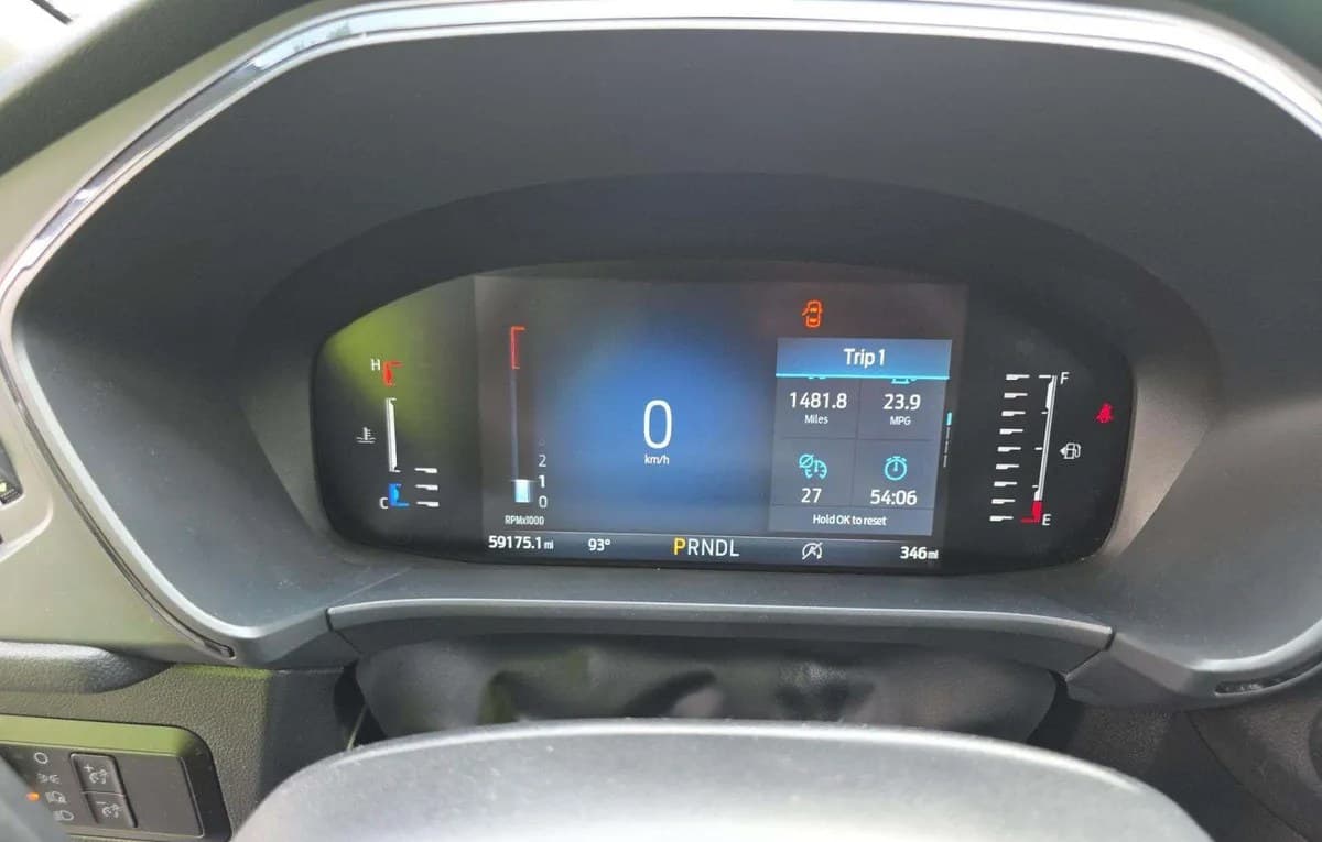 2023 FORD ESCAPE ST-Line 6