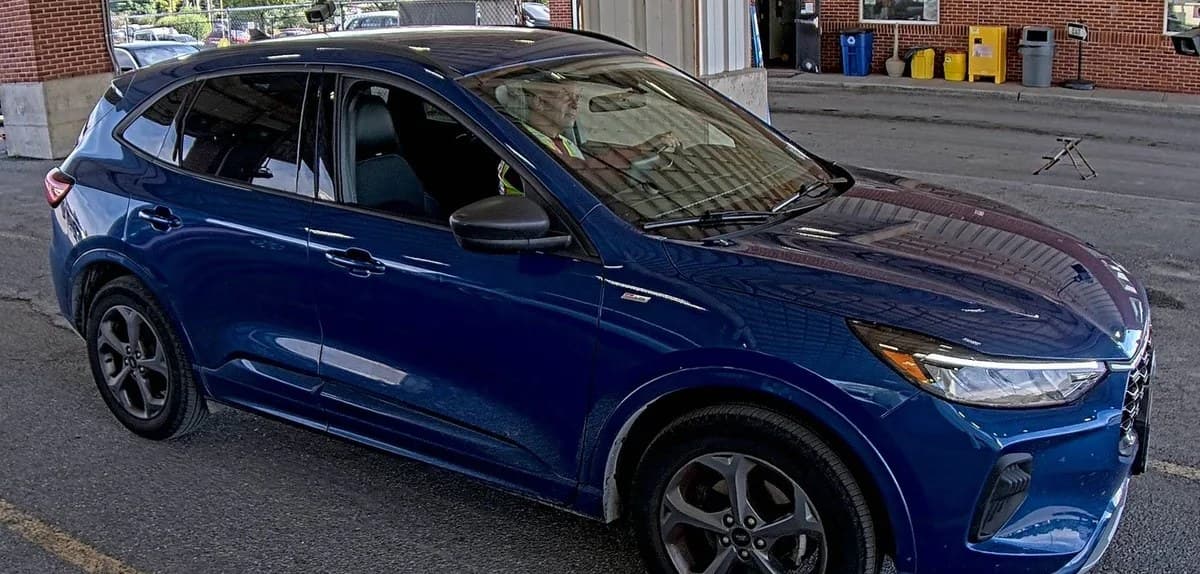 2023 FORD ESCAPE ST-Line 4