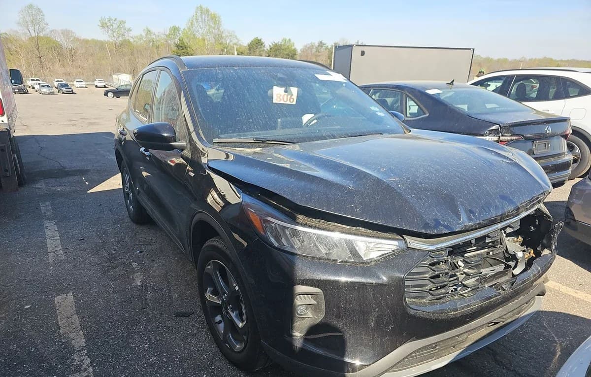 2025 FORD ESCAPE ST-LINE Select 2