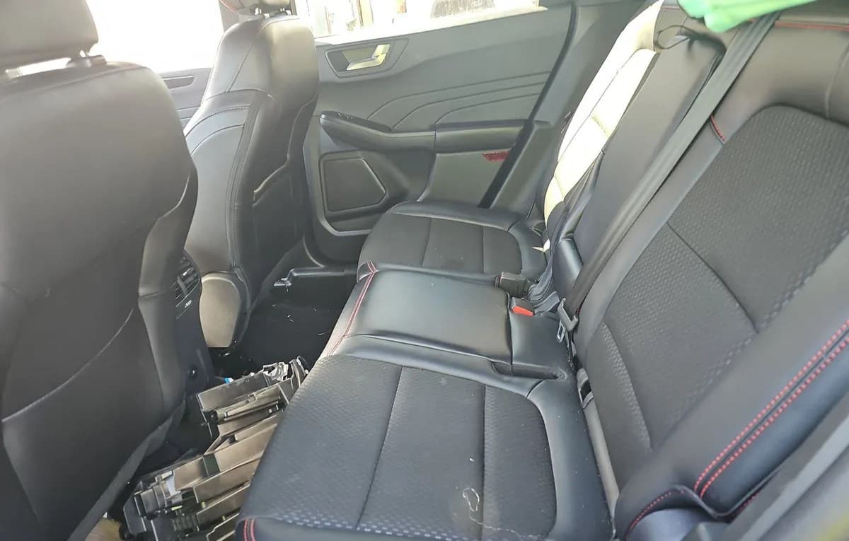 2025 FORD ESCAPE ST-LINE Select 6