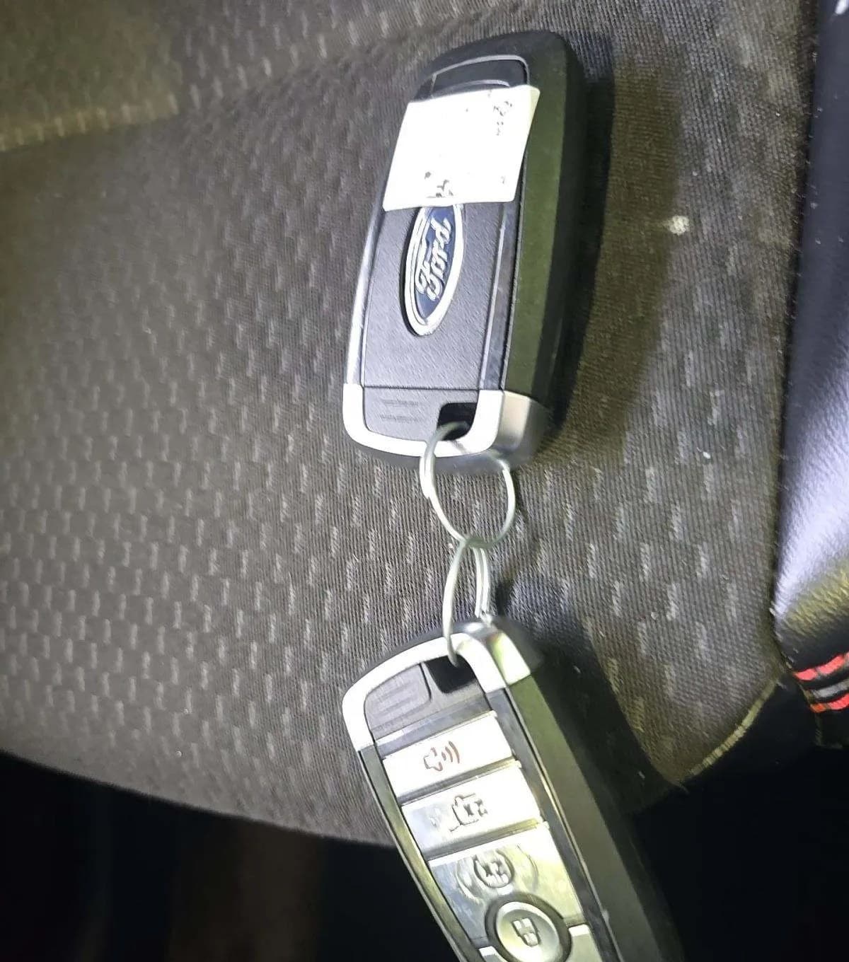 2024 FORD ESCAPE ST-LINE Select 5