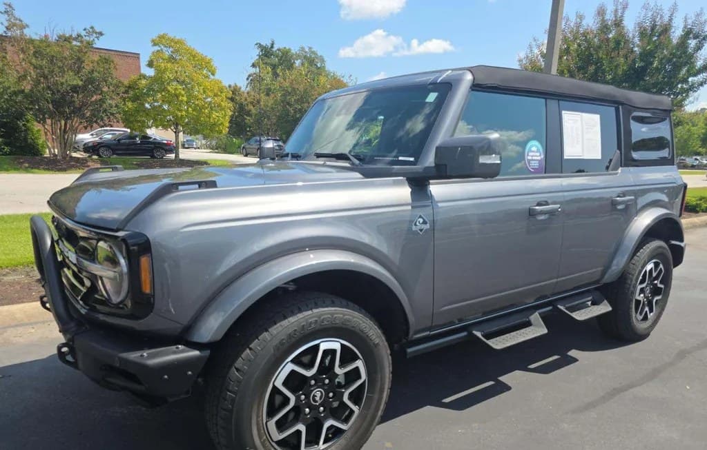 2024 FORD BRONCO OUTER BANKS