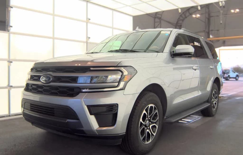 2024 FORD EXPEDITION XLT