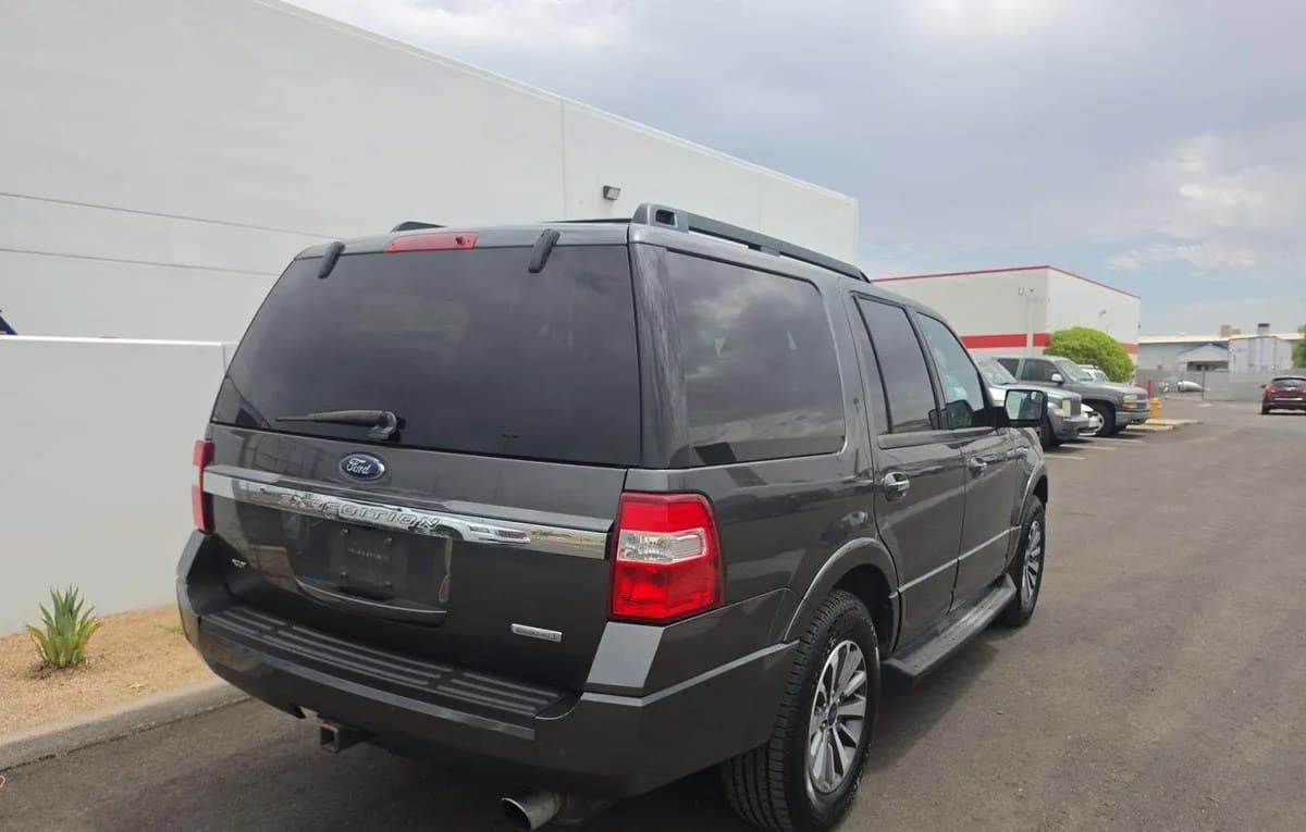 2017 FORD EXPEDITION XLT 4