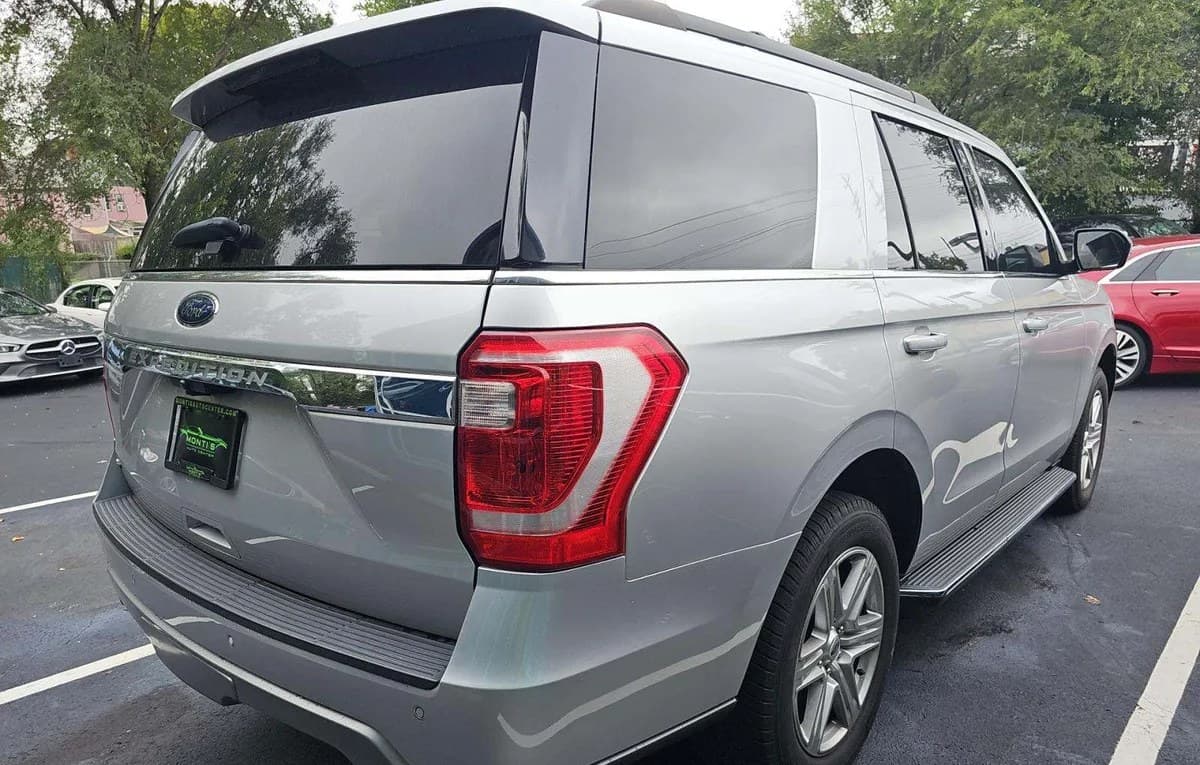2019 FORD EXPEDITION XLT 4