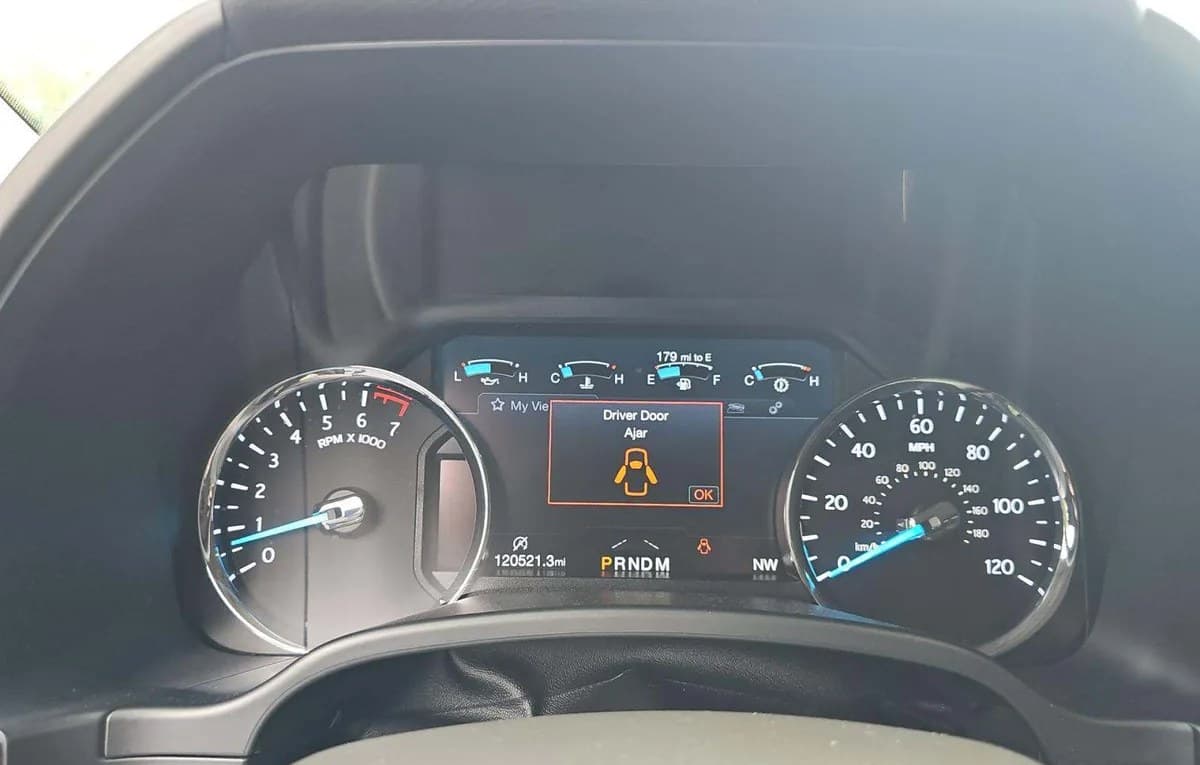 2019 FORD EXPEDITION XLT 6