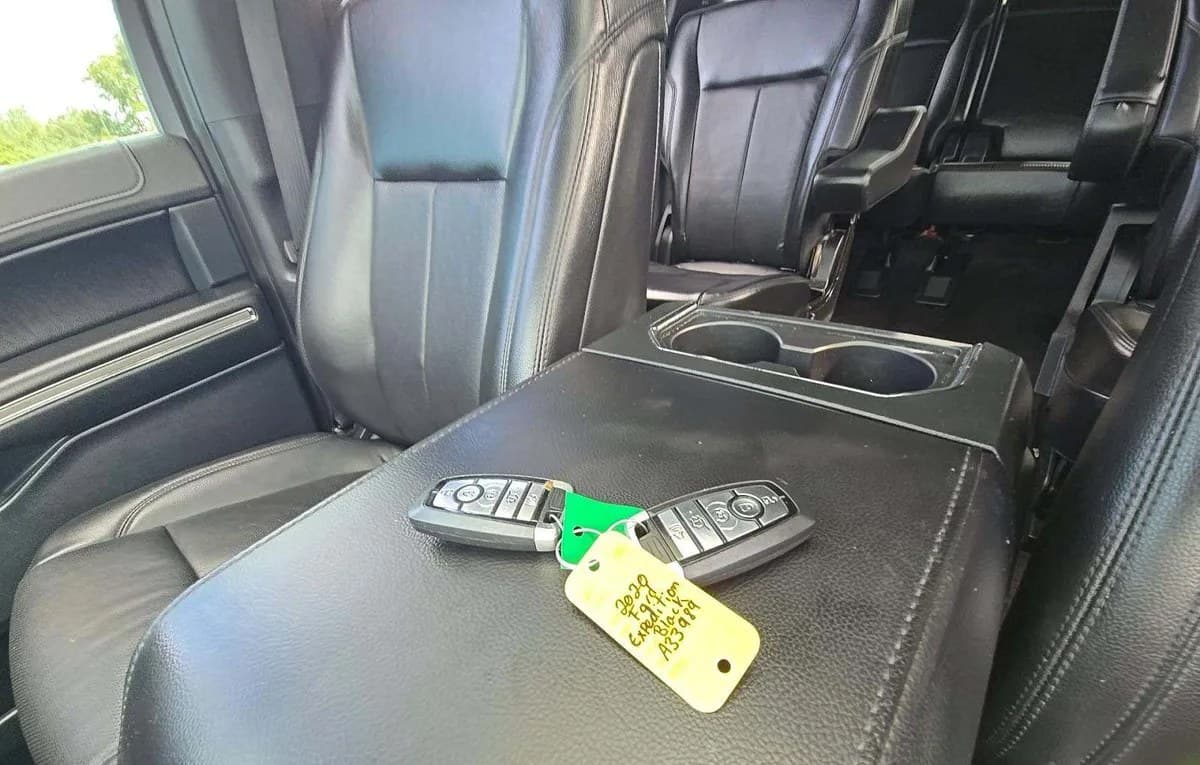 2020 FORD EXPEDITION XLT 5