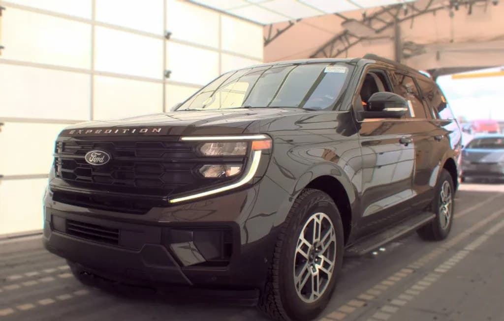 2025 FORD EXPEDITION ACTIVE