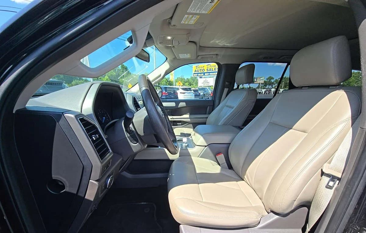 2020 FORD EXPEDITION XLT 4