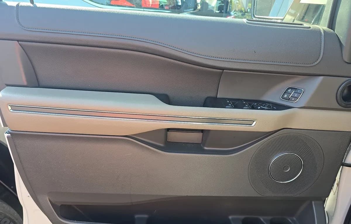 2019 FORD EXPEDITION XLT 6