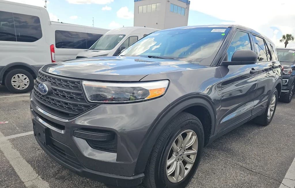 2021 FORD EXPLORER 1