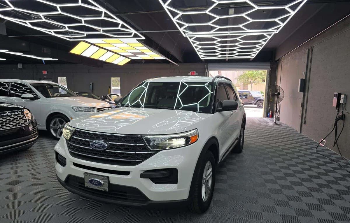 2020 FORD EXPLORER XLT 2