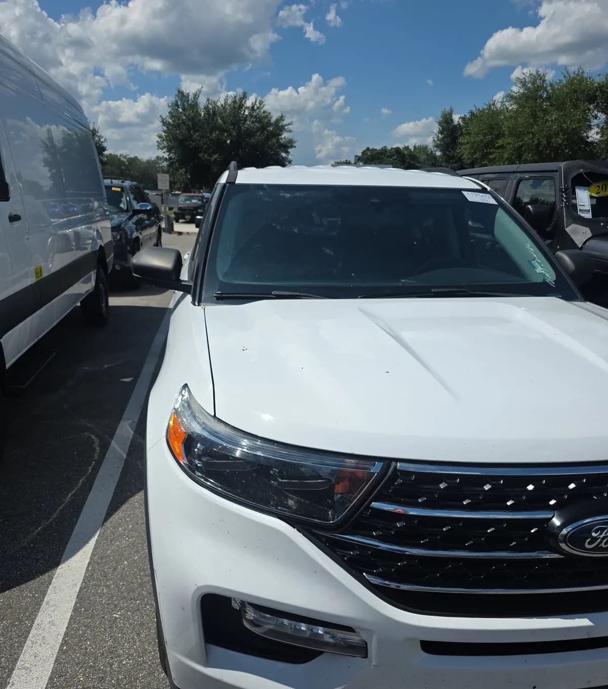 2021 FORD EXPLORER XLT 4