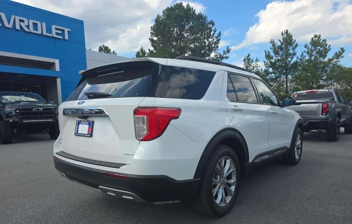 2020 FORD EXPLORER XLT 4