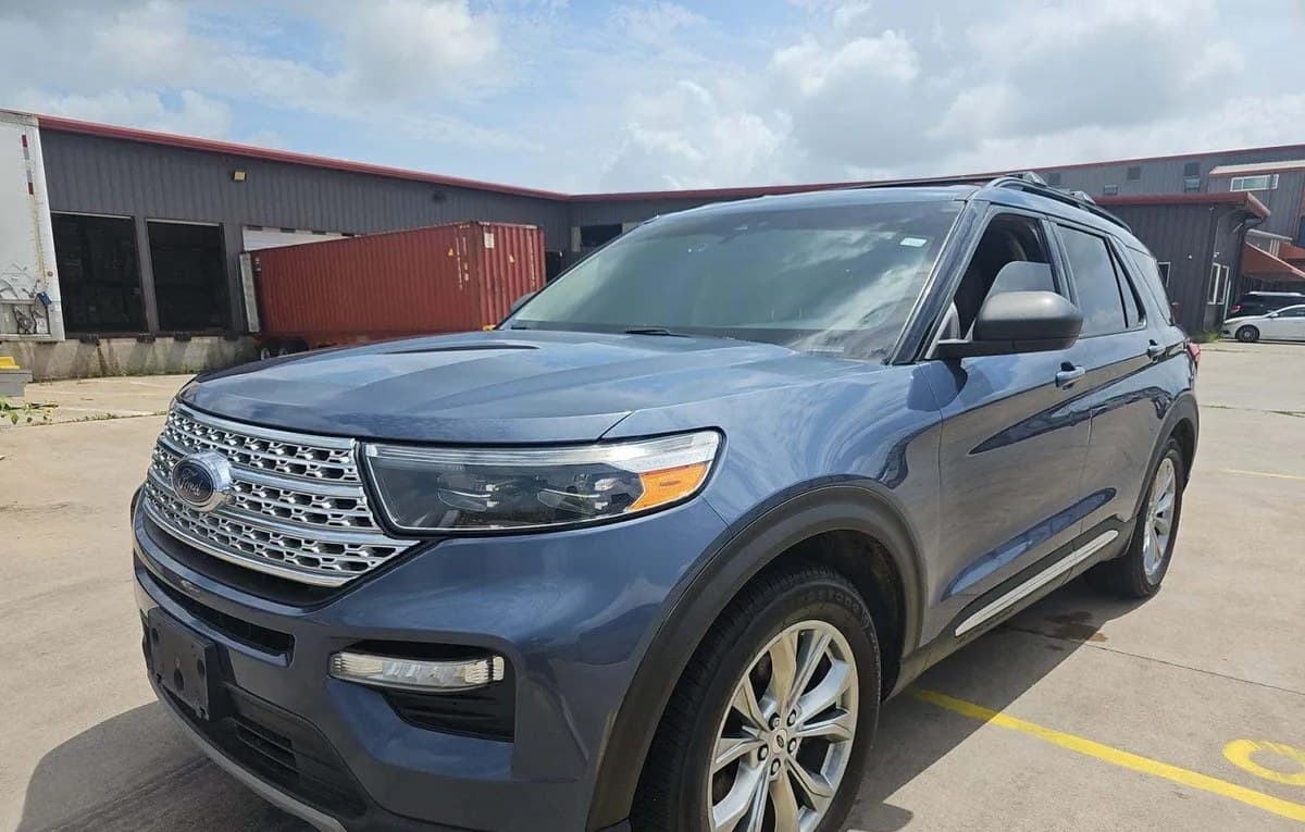 2021 FORD EXPLORER XLT 2
