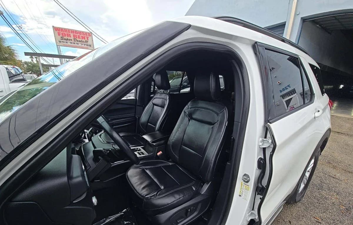 2020 FORD EXPLORER XLT 4
