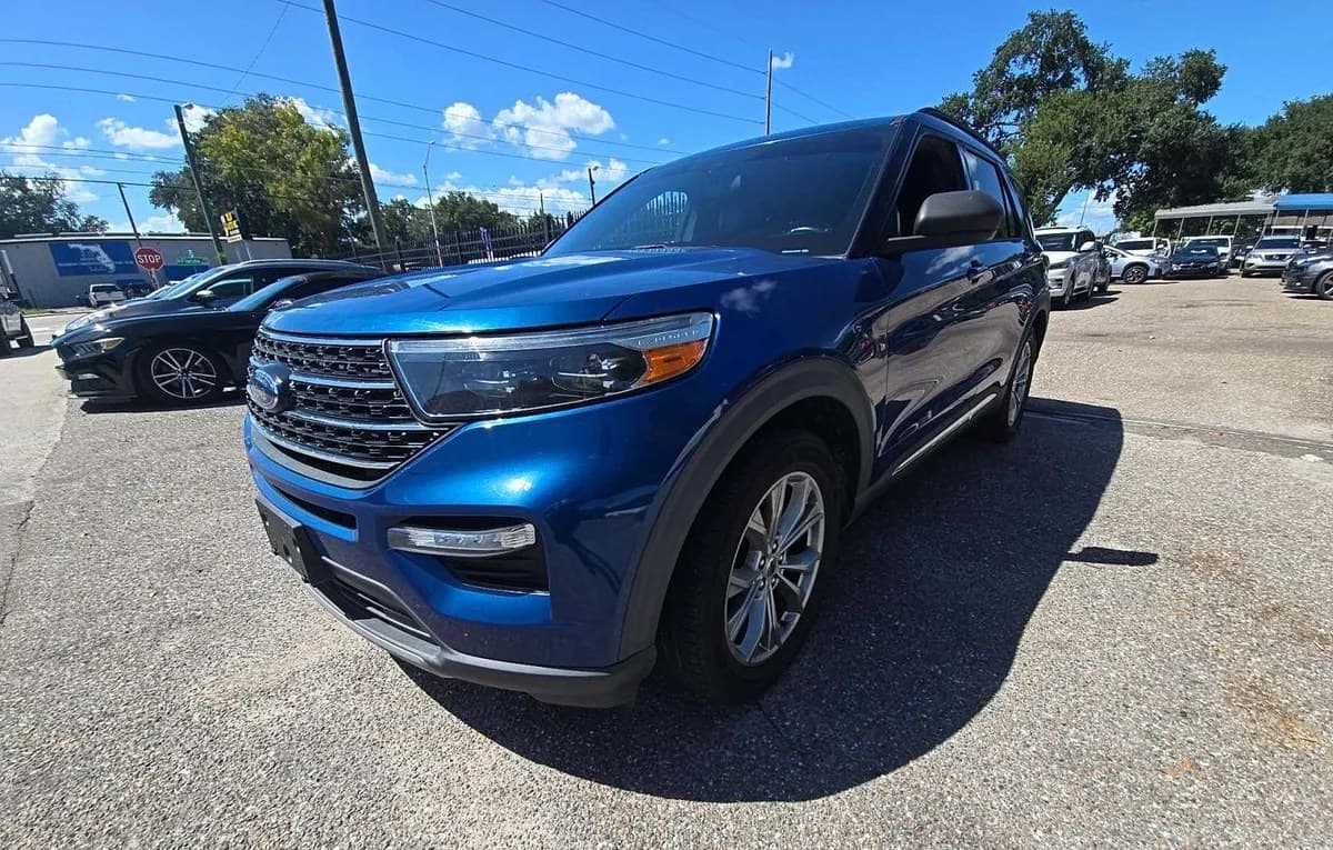 2020 FORD EXPLORER XLT 2