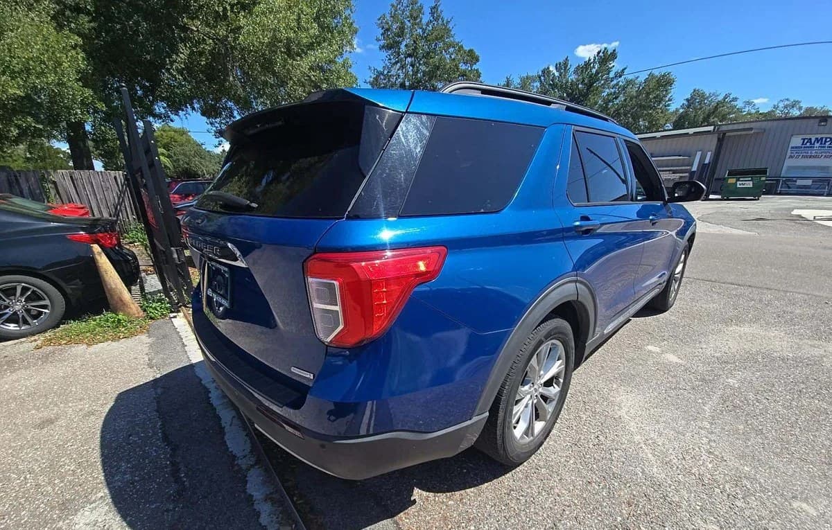 2020 FORD EXPLORER XLT 4