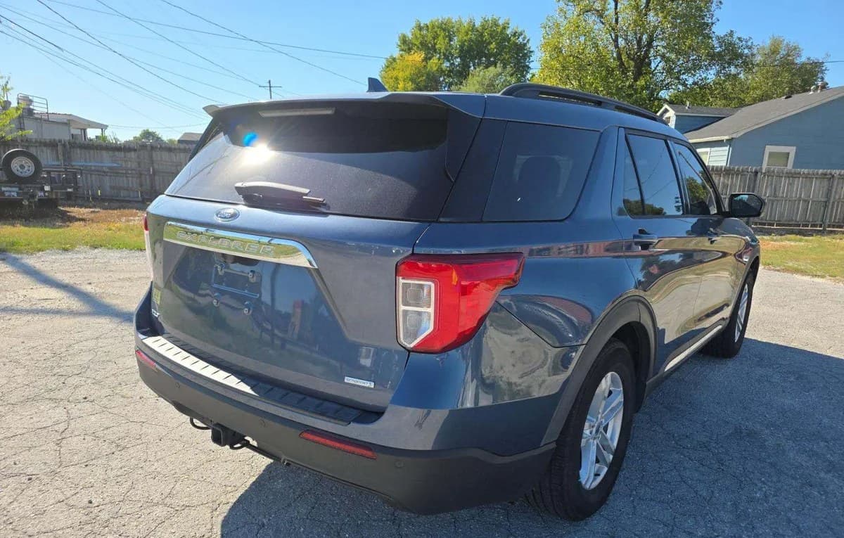2020 FORD EXPLORER XLT 4
