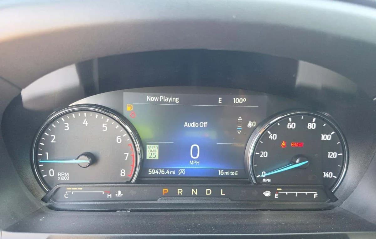 2021 FORD EXPLORER XLT 6