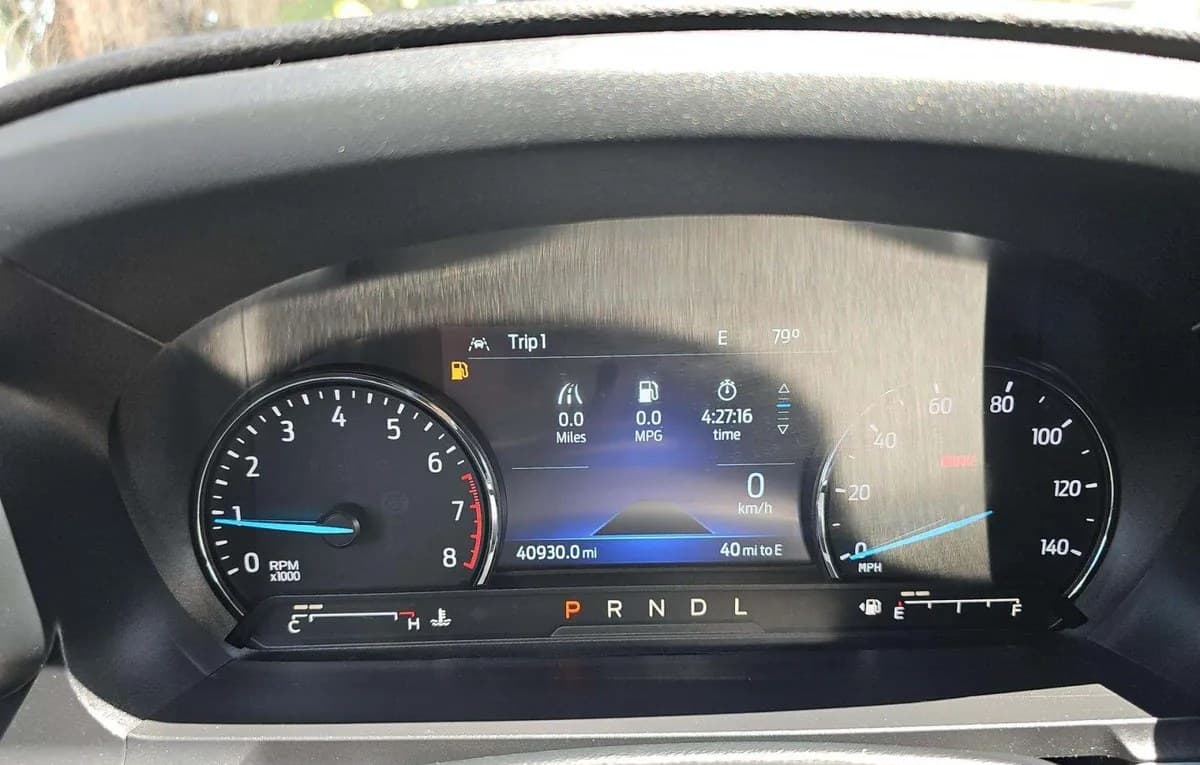2022 FORD EXPLORER XLT 6