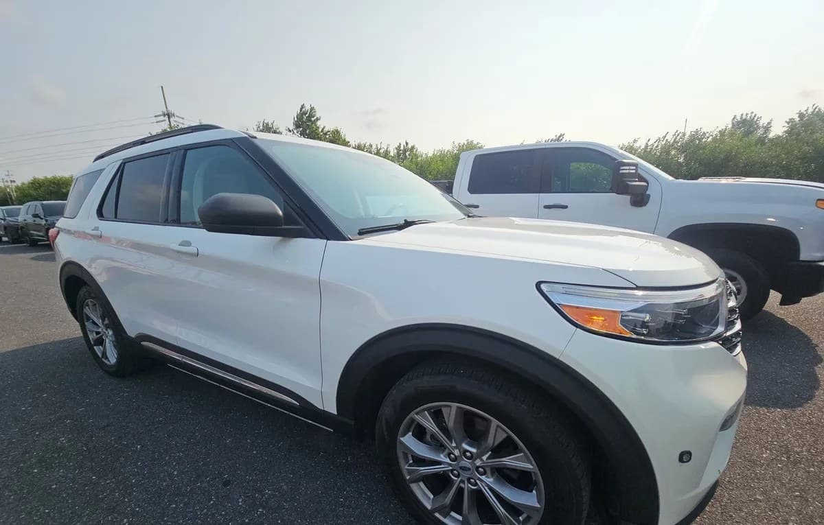 2022 FORD EXPLORER XLT 4