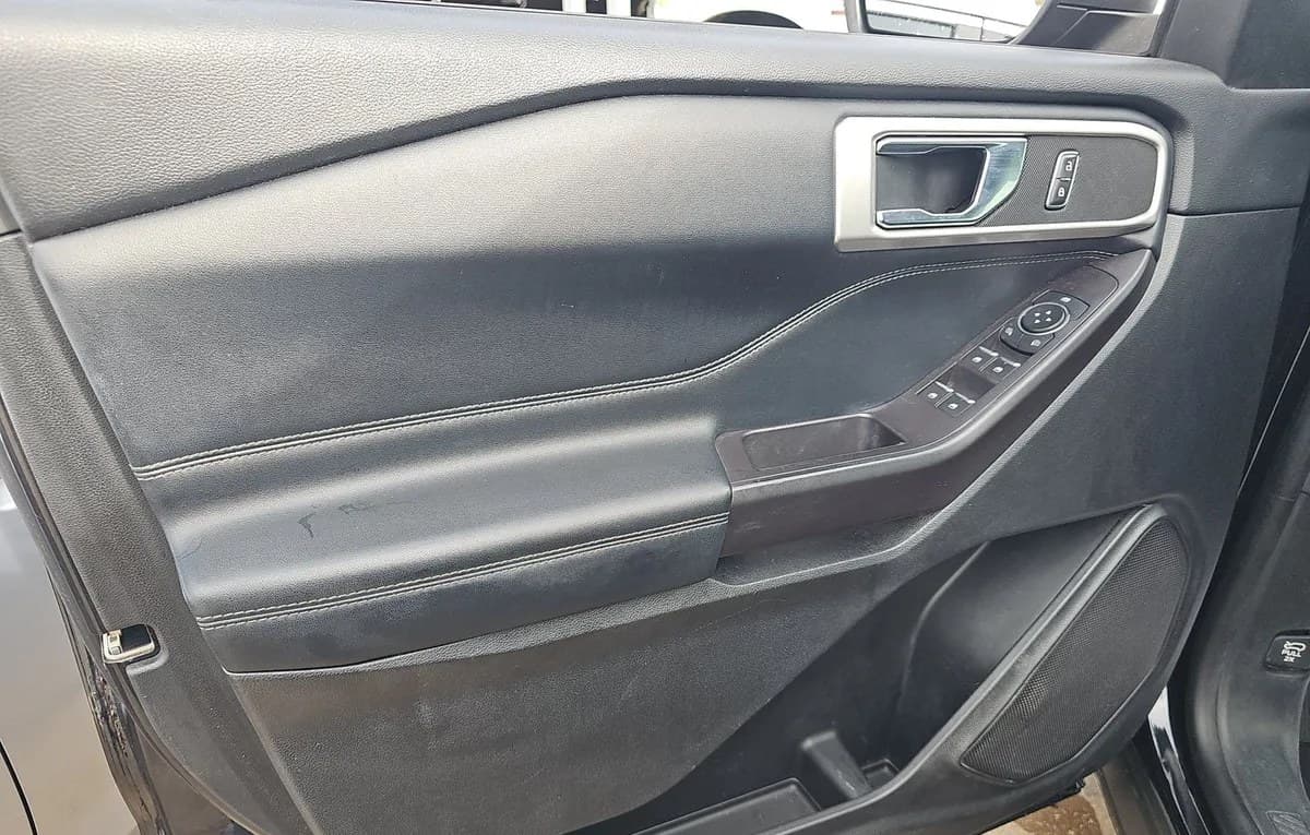2020 FORD EXPLORER XLT 6