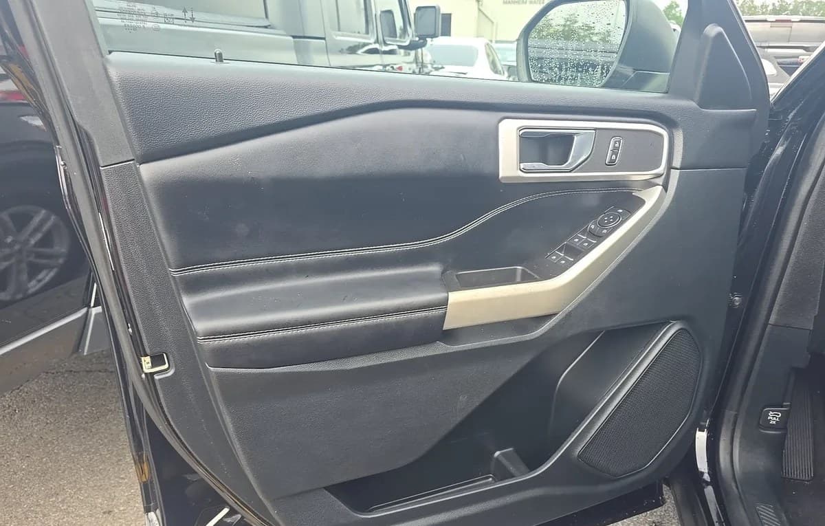 2021 FORD EXPLORER XLT 6