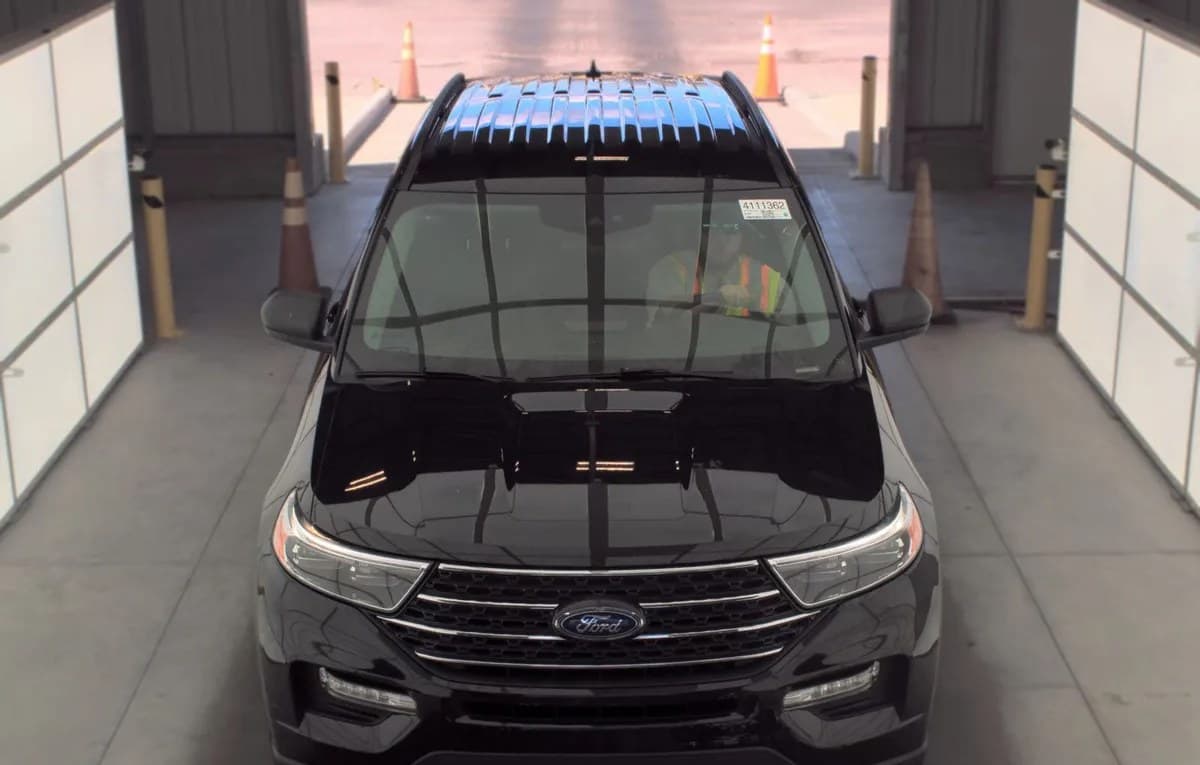 2023 FORD EXPLORER XLT 3