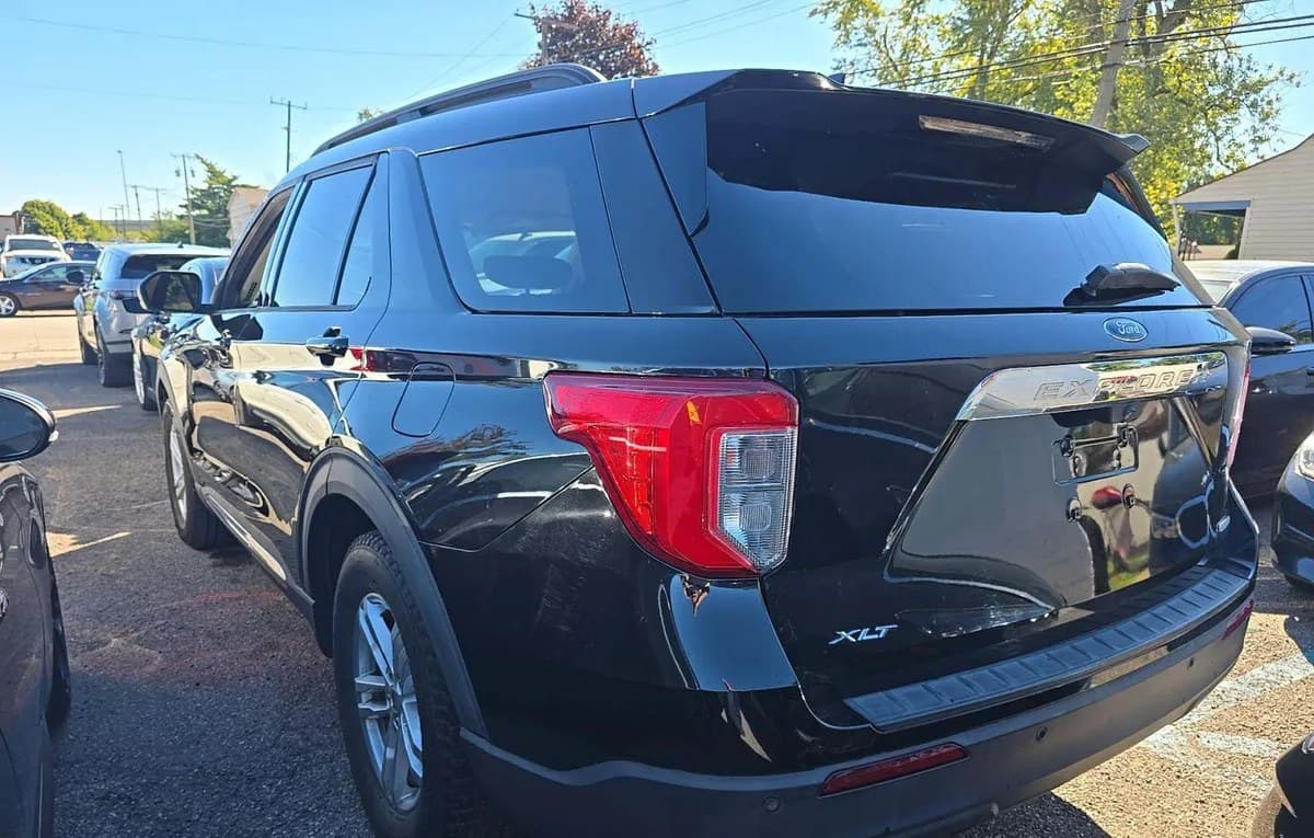 2020 FORD EXPLORER XLT 3