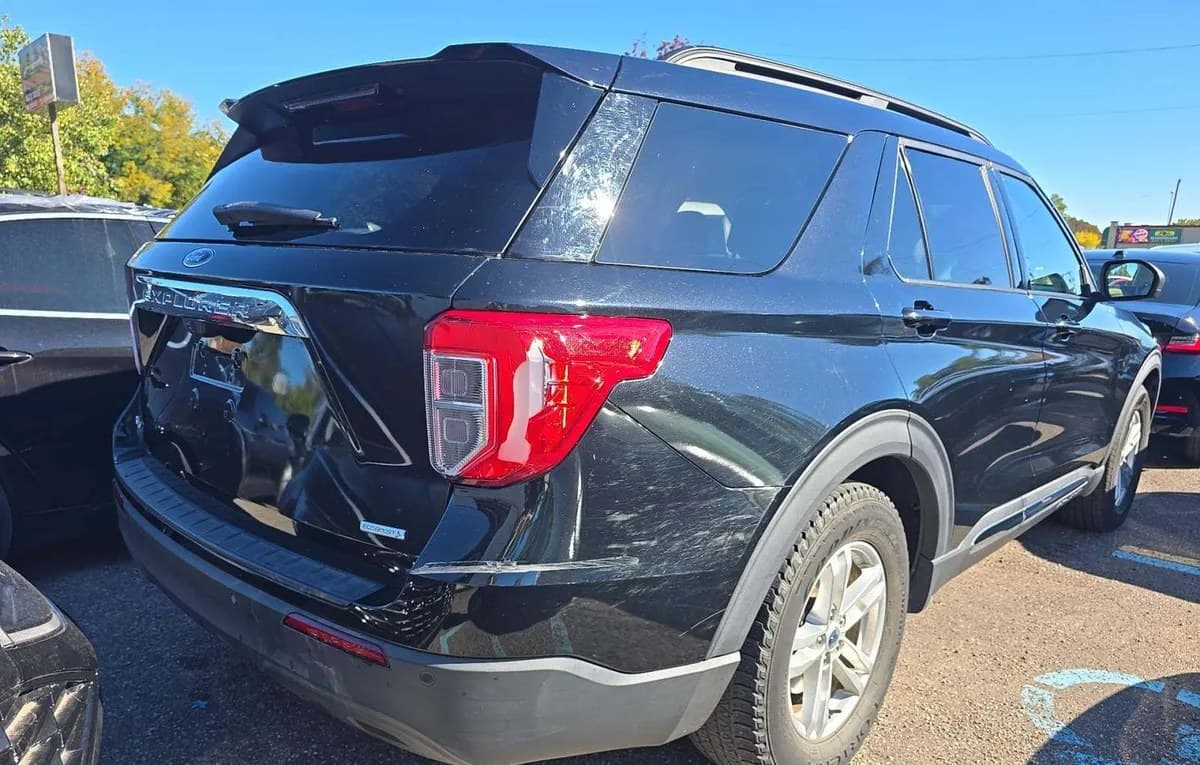 2020 FORD EXPLORER XLT 4