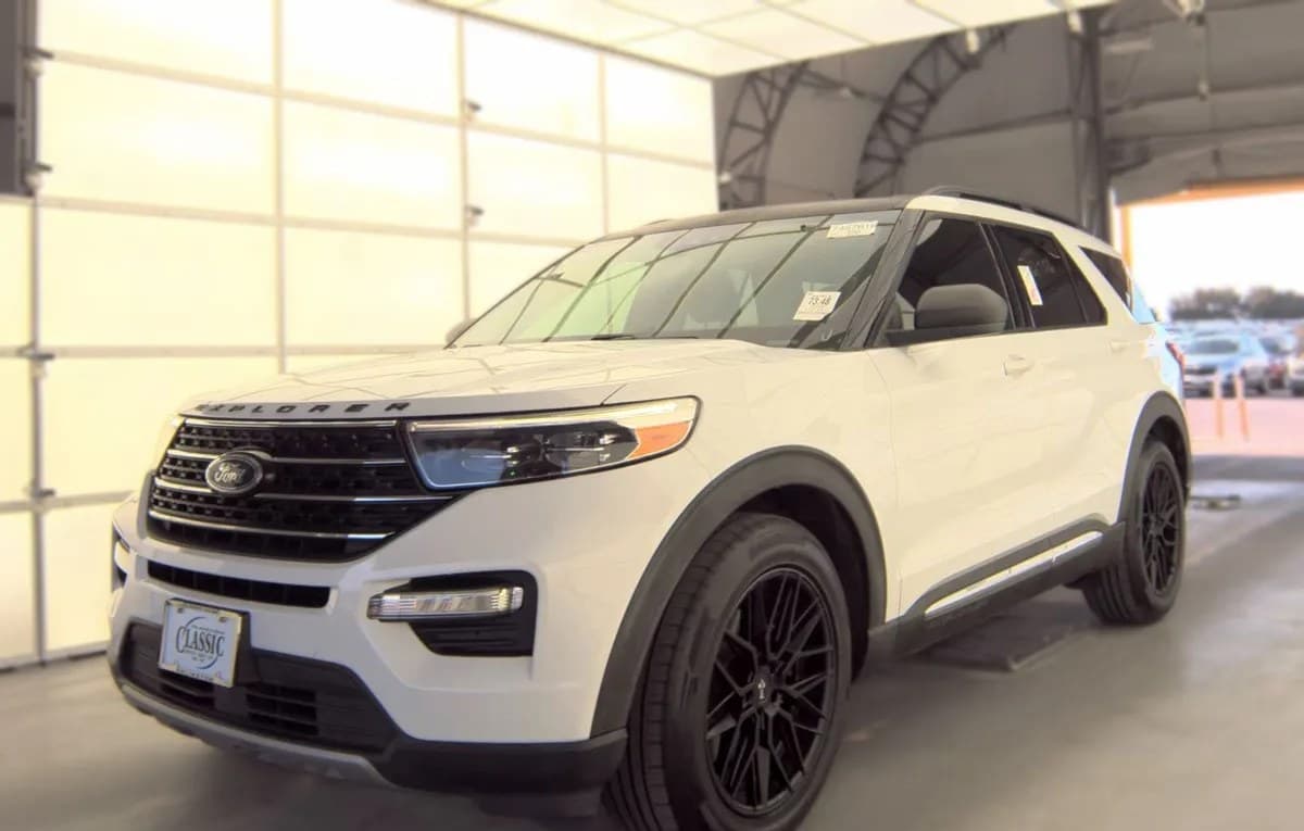 2020 FORD EXPLORER XLT 2