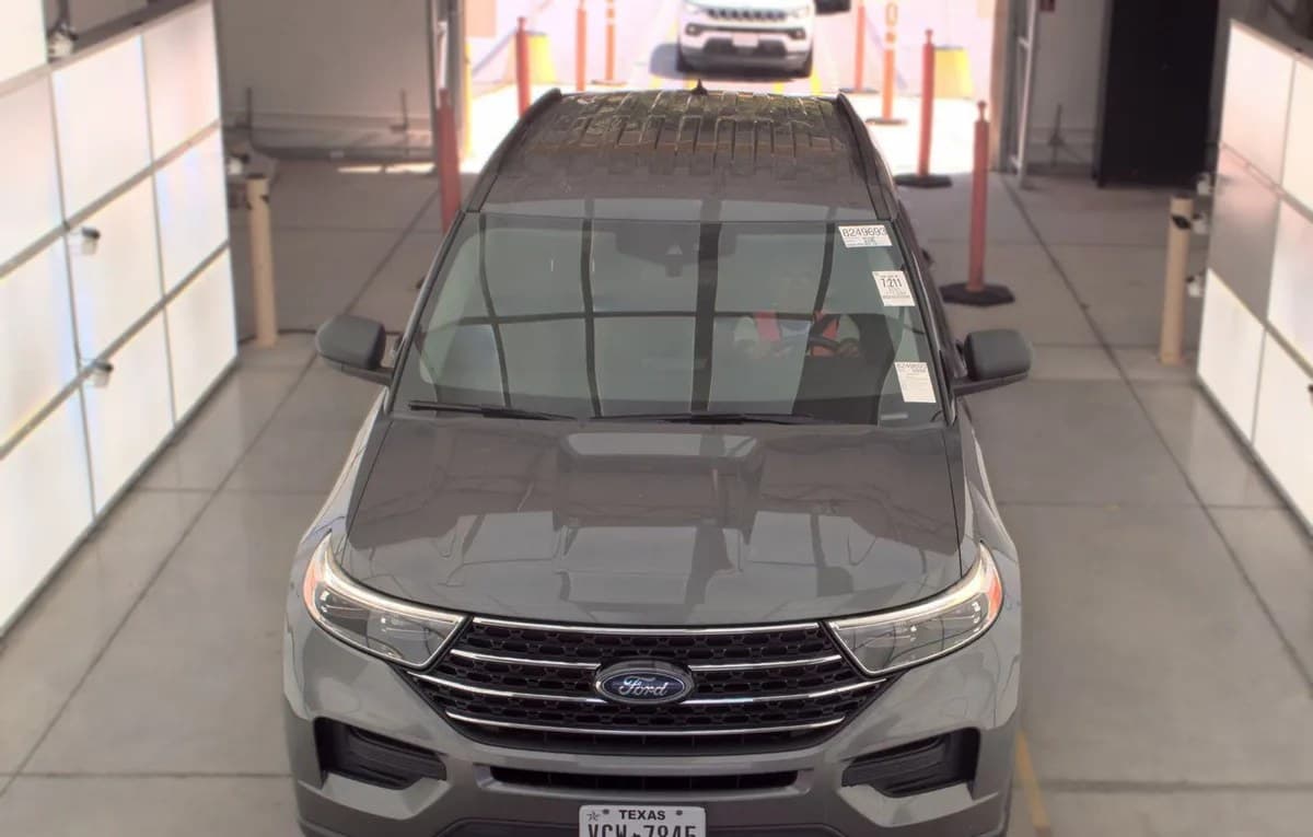 2021 FORD EXPLORER XLT 3