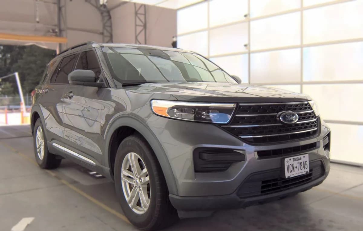 2021 FORD EXPLORER XLT 4