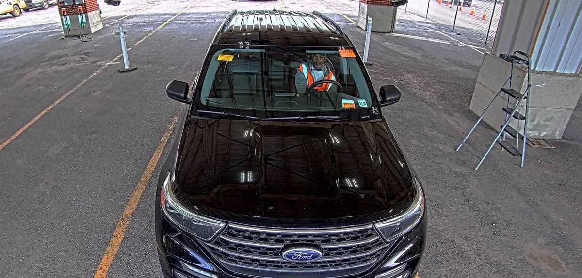 2021 FORD EXPLORER XLT 3