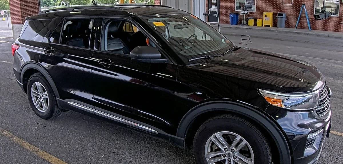 2021 FORD EXPLORER XLT 4