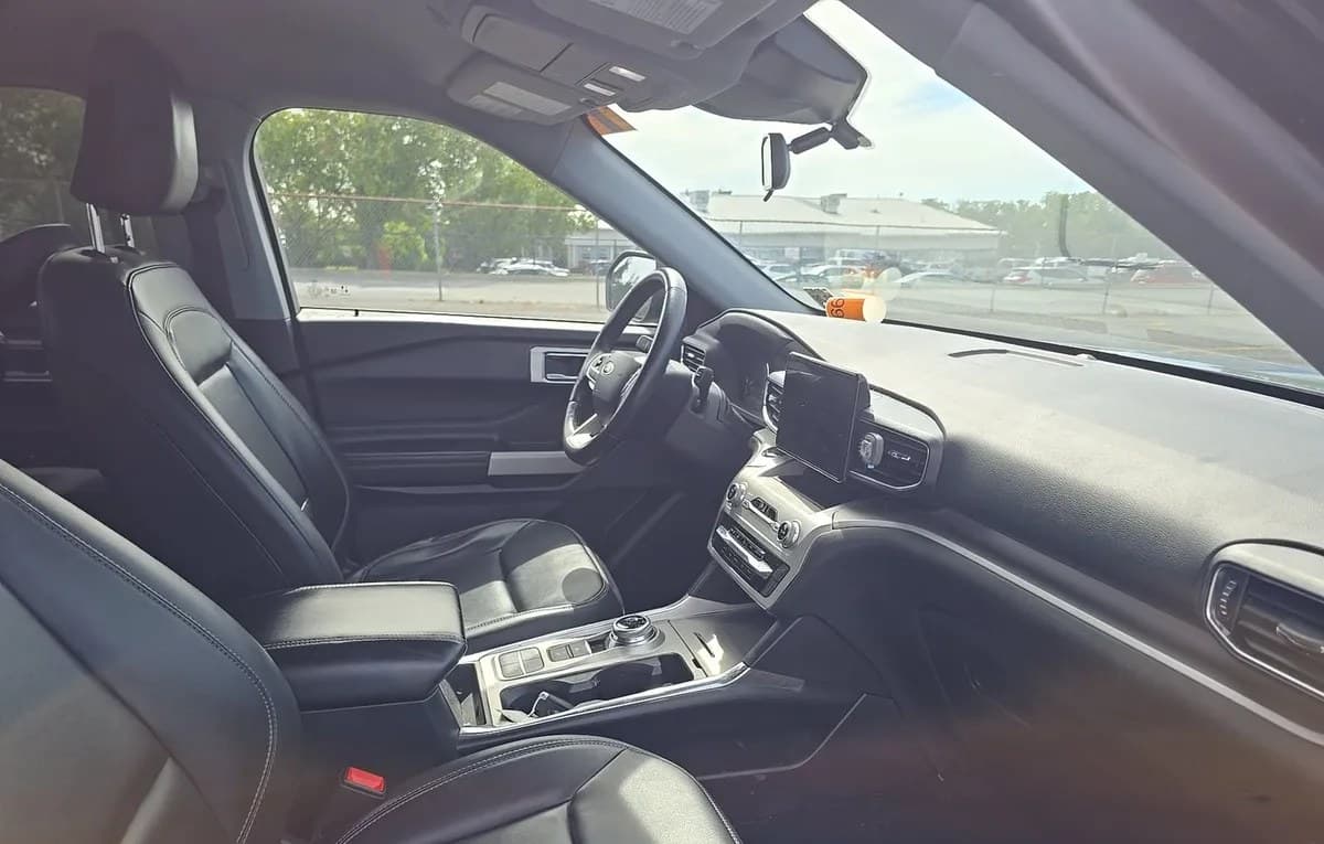 2021 FORD EXPLORER XLT 5