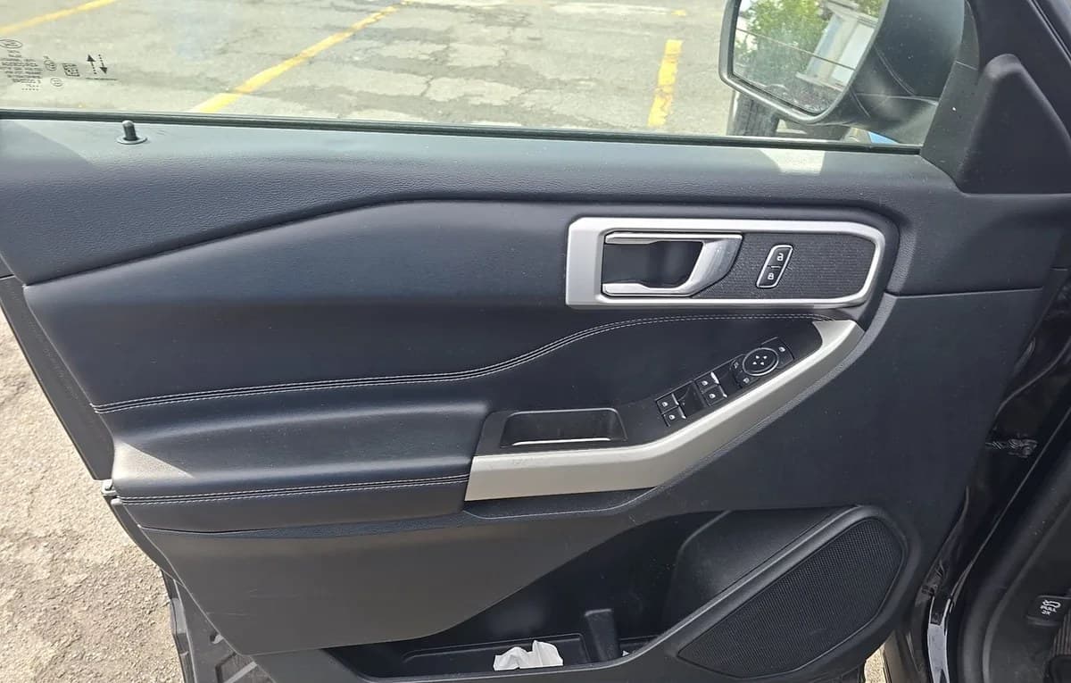 2021 FORD EXPLORER XLT 6