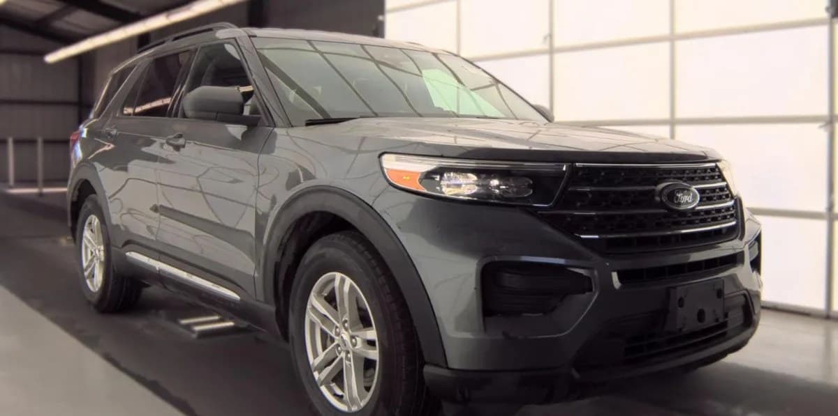 2022 FORD EXPLORER XLT 3